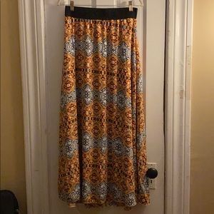LuLaRoe Lucy - Size Small